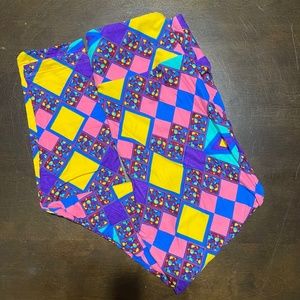 LuLaRoe NWOT OS Leggings #121